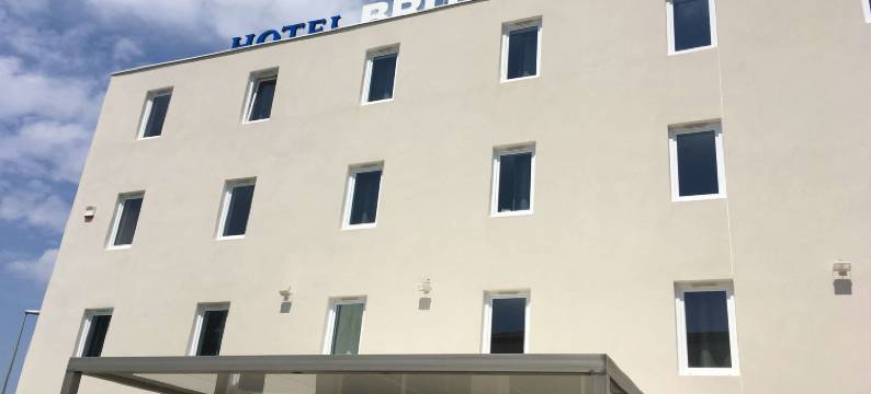 马尔蒂盖北英式酒店(Brit Hotel Martigues Nord)图片
