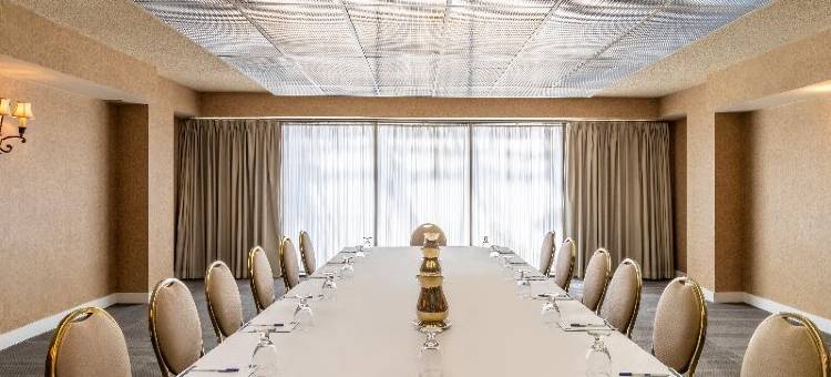 温哥华中庭酒店(Atrium Hotel Vancouver)图片