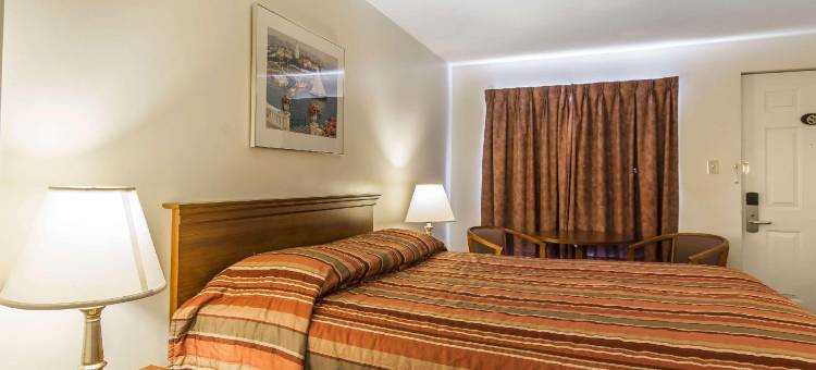 圣约翰伊克诺旅馆(Econo Lodge  Inn & Suites)图片