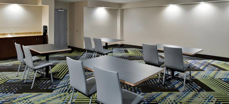Holiday Inn Express 印第安纳波利斯费希尔斯(Holiday Inn Express Indianapolis - Fishers)图片