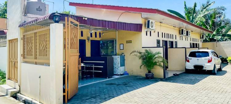 RedDoorz @ Shine Guest House Tebing Tinggi图片