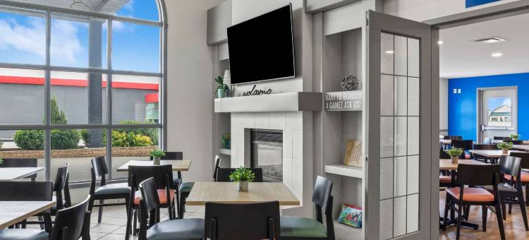 斯坦贝奇温德姆戴斯酒店(Days Inn by Wyndham Steinbach)图片