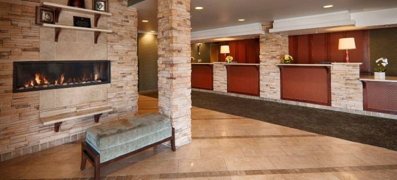 兰利贝斯特韦斯特优质酒店(Best Western Plus Langley Inn)图片