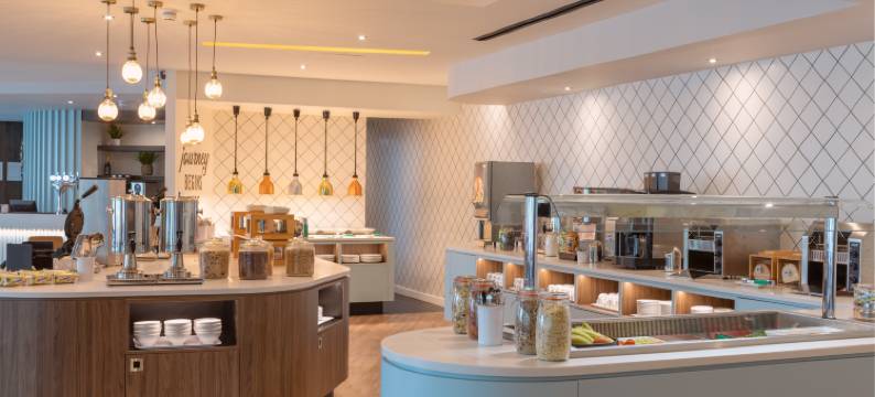 埃士佛德国际希尔顿欢朋酒店(Hampton by Hilton Ashford International)图片