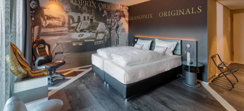 斯图加特摩托世界V8酒店，贝斯特韦斯特至尊精选(V8 Hotel Motorworld Region Stuttgart, BW Premier Collection)图片
