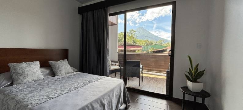 阿雷纳尔莫纳拉(Arenal Monara)图片