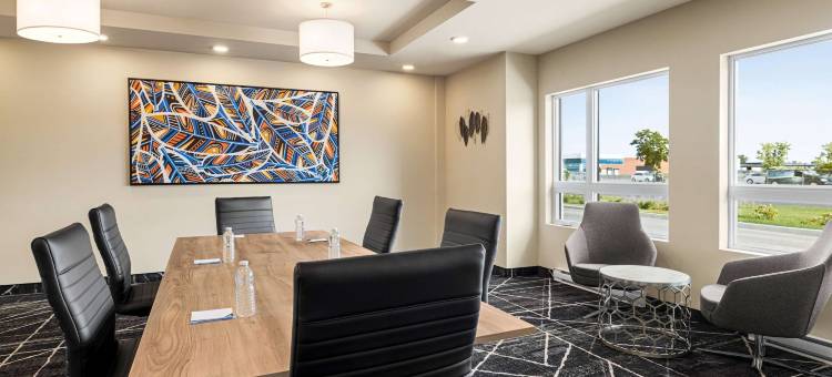 Microtel Inn & Suites Montreal Airport-Dorval QC图片