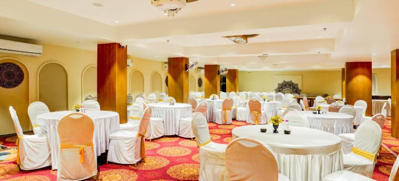 Fabhotel 悉达多旅馆(FabHotel Siddharth Inn - Nr Siddharth Bunglows)图片