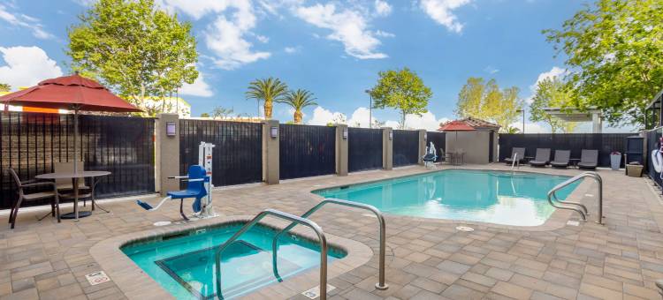 拉戈别墅贝斯特韦斯特优质酒店(Best Western Plus Villa Del Lago Inn)图片