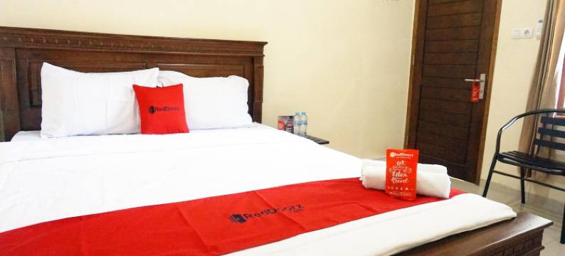 红多兹酒店@科达翁路(RedDoorz @ Jalan Kedawung)图片