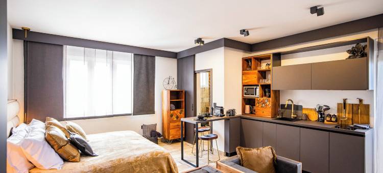 伊卡精品豪华公寓(IKA Boutique Luxury Apartments)图片