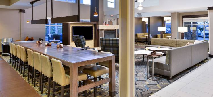 科拉尔维尔Residence Inn 酒店(Residence Inn Coralville)图片