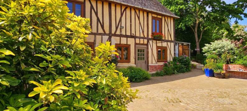 奥尔斯3号住宿加早餐旅馆(Au Refuge des 3 Ours - Chambres d'hôtes et Cabanes)图片