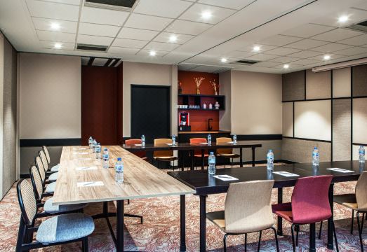 Mercure Paris Boulogne Pont de Saint CloudHotel Overview