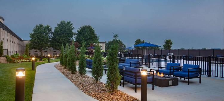 乔普林拉昆塔温德姆套房酒店(La Quinta Inn & Suites by Wyndham Joplin)图片