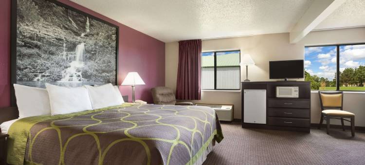 卡梅隆温德姆速8酒店(Super 8 by Wyndham Cameron)图片