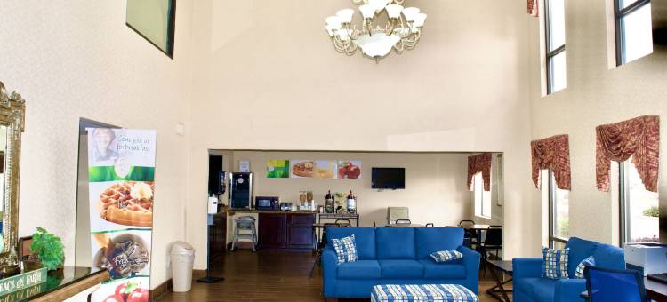 派恩布鲁夫凯艺套房酒店(Quality Inn & Suites Pine Bluff)图片