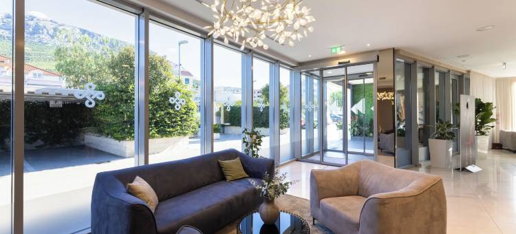 萨罗纳宫酒店(Hotel Salona Palace)图片