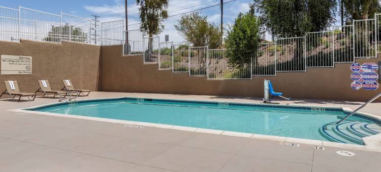 诺科/科罗娜希尔顿欢朋酒店(Hampton Inn Norco-Corona-Eastvale)图片