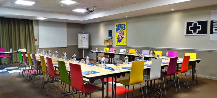 康铂法兰西瓦尔酒店(Campanile Val de France)图片