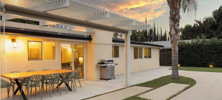 Avantstay西谷大院带泳池！(West Valley by Avantstay Large Yard w/ Pool!)图片