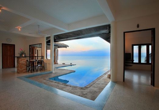 4 bedroom pool villa Hotel Overview