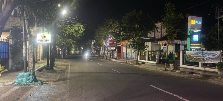 南茹克家庭旅馆(Nganjuk Family Guest House)图片