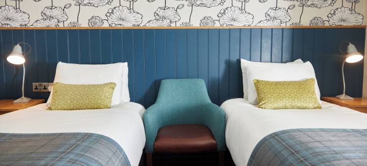 阿德伯里红狮酒店 - 格林国王旅馆(Red Lion Hotel by Greene King Inns)图片