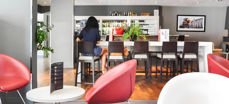 南斯卡尔屈埃富诺富特酒店(Novotel Nantes Carquefou)图片