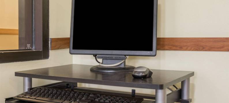 红翼温德姆速8酒店(Super 8 by Wyndham Red Wing)图片