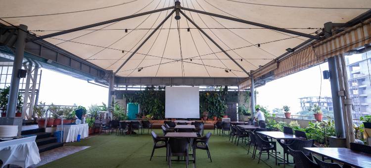 韦利沙里行政酒店(Hotel Vrishali Executive)图片