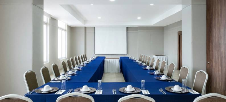 普埃布拉拉斯阿尼马斯万怡酒店(Courtyard Puebla Las Animas)图片