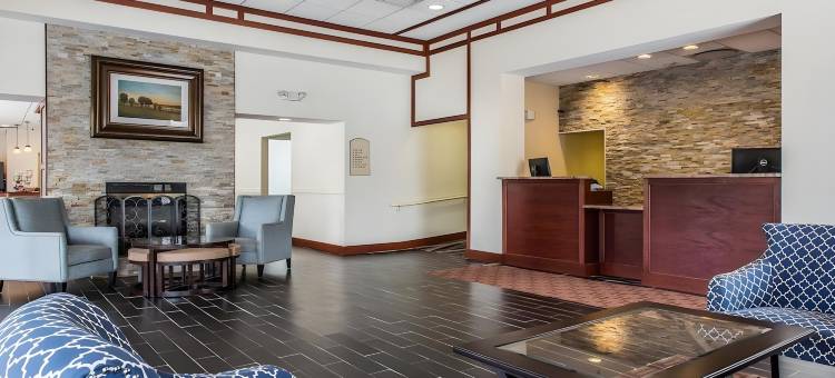 新哈芬汉登酒店及套房(Hamden Hotel and Suites – Hamden New Haven)图片