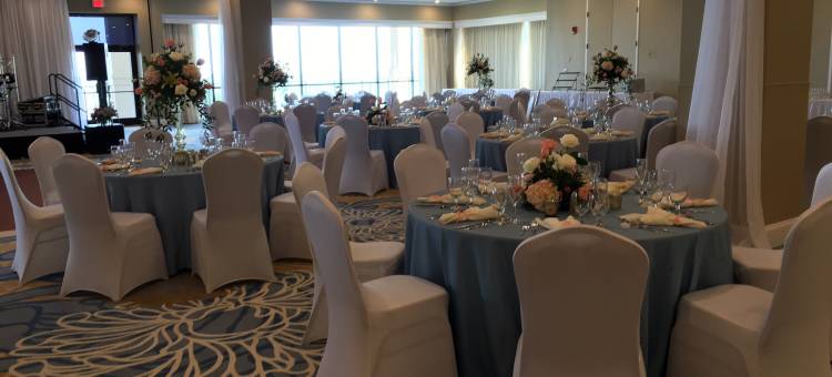 默特尔比奇海滨希尔顿逸林度假村(DoubleTree Resort by Hilton Myrtle Beach Oceanfront)图片