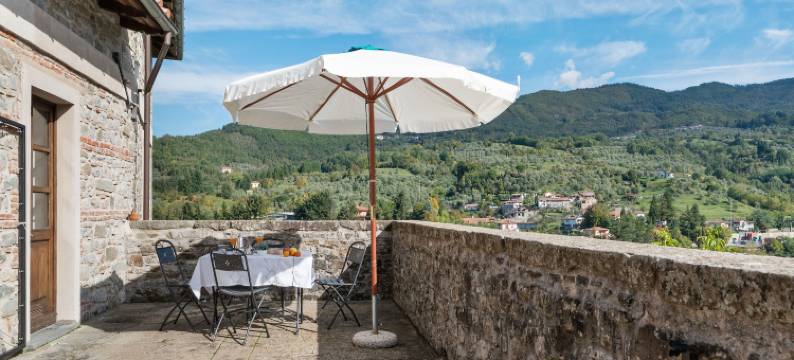 Cozy Casola Retreat with WiFi图片