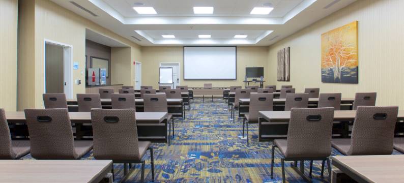 Holiday Inn Express 法戈(Holiday Inn Express FARGO SW - I-94 MEDICAL CENTER by IHG)图片