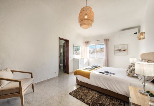 Old Village Area and Close to All Amenities, Overlooking Golf CourseHotel Overview