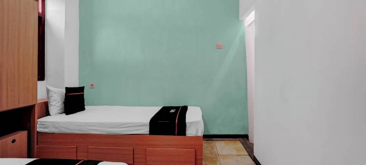 OYO 95035 和谐伊斯兰旅馆(OYO 95035 Harmony Guest House Syariah Sawojajar)图片