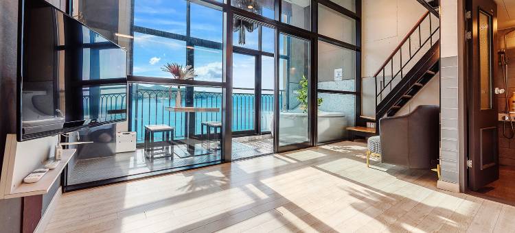 耶稣黄色潜水艇酒店(Yeosu Yellow Sub Marine)图片