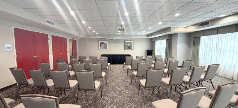 北奥拉西智选假日酒店及套房(Holiday Inn Express & Suites OLATHE NORTH by IHG)图片