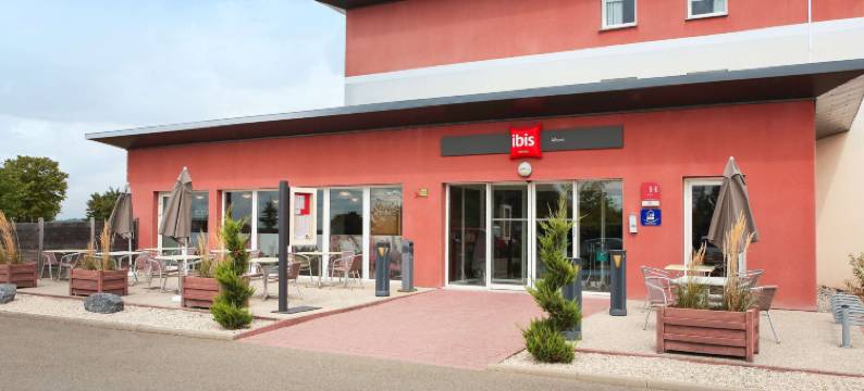 宜必思阿尔伯特酒店，Pays De La Somme(Ibis Albert Pays de Somme)图片