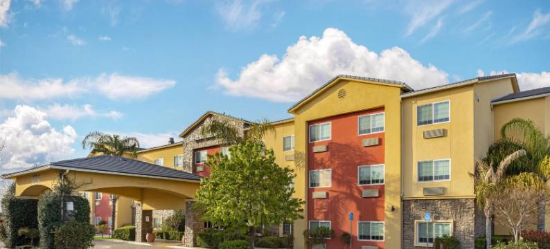 沃斯科贝斯特韦斯特优质套房酒店(Best Western Plus Wasco Inn  Suites)图片