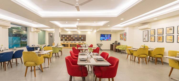 英德高尔夫球场扩建酒店(Inde Hotel Golf Course Extension, Gurgaon)图片