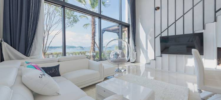 Tongyeong Biclash Kids Pool Villa Tongyeong Branch图片