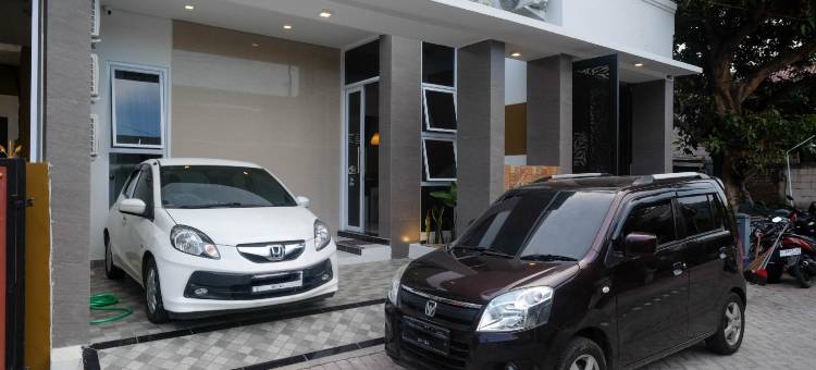Temanggung红多兹Alun Alun沙里亚酒店(RedDoorz Syariah Near Alun Alun Temanggung)图片