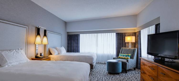 芝加哥-唐纳斯格罗夫希尔顿逸林套房酒店&会议中心(DoubleTree Suites by Hilton & Conference Center Chicago - Downers Grove)图片