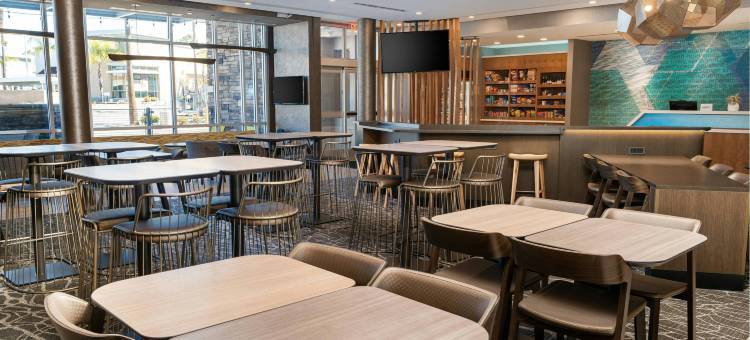 尔湾森林湖SpringHill Suites套房酒店(SpringHill Suites Irvine Lake Forest)图片
