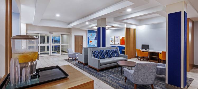 智选假日套房酒店伯锡尔城(Holiday Inn Express & Suites BOSSIER CITY by IHG)图片
