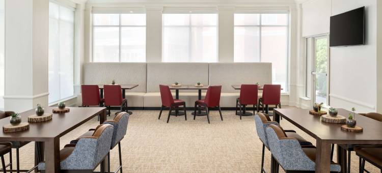韦恩堡希尔顿花园酒店(Hilton Garden Inn Fort Wayne)图片