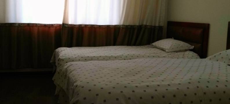 九江紫藤萝青年旅社图片